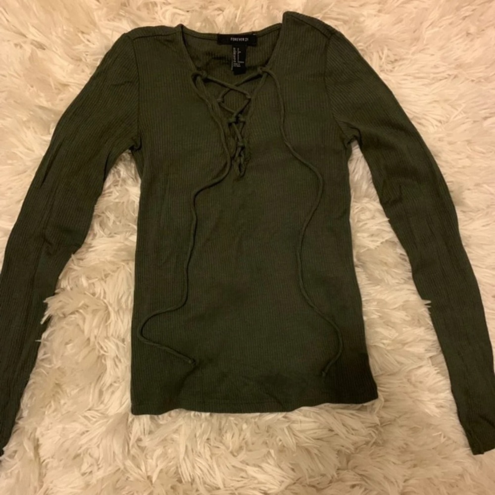 Long sleeve shirt
